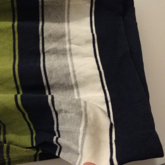 Men's Old Navy Striped Crew Neck Sweater. Never Worn. Size Large. - Picture 3 of 8